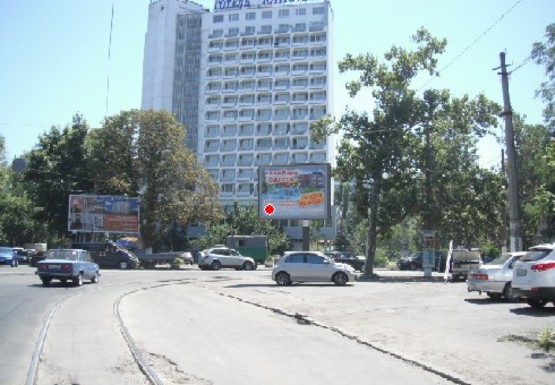 Фото рекламной плоскости по адресу Французский бульвар №52 А2