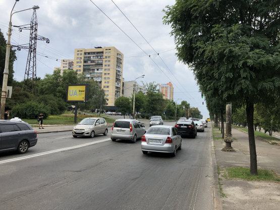 Фото рекламної площини за адресою Голосеевский пр.,112 в сторону МВЦ