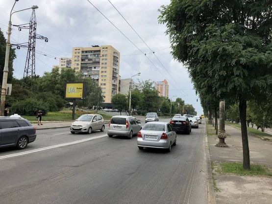 Фото рекламной плоскости по адресу Голосеевский пр.,112 в сторону МВЦ