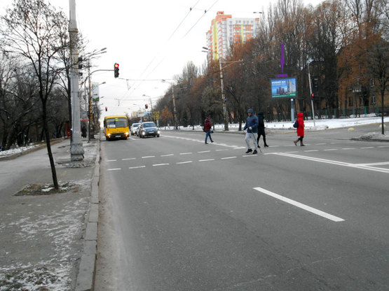 Фото рекламной плоскости по адресу пр. Голосеевский,105, ресторан "Прага"