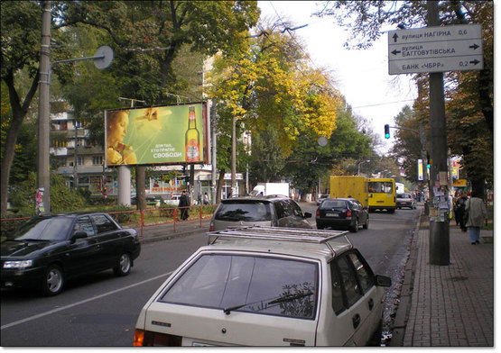 Фото рекламної площини за адресою ул.Овруцкая/ул.Баггоутовская , ТЦ "Променада"