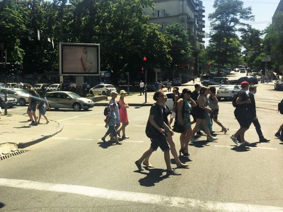 Фото рекламної площини за адресою пр.Д.Яворницького - вул.М.Грушевського/пр.К.Маркса - ул.К.Либкнехта, ТЦ Пассаж, ТЦ ЦУМ, центр города