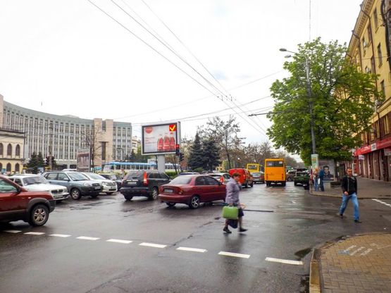 Фото рекламной плоскости по адресу пр-т. Д. Яворницького - вул. Воскресенська, роллер 4х3/пр. К. Маркса - ул. Ленина, роллер 4х3