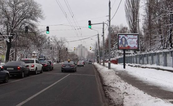 Фото рекламной плоскости по адресу вул.Ю.Ільєнко (Мельникова) 52/телевишка-на Лукьянівку,Поділ (А1) СКРОЛЕР