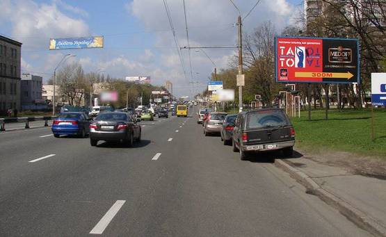 Фото рекламної площини за адресою пр-т Перемоги 60/вул.С.Перовскої (Евгенії Мирошниченко) на ст.м.Берестейська (А4) СКРОЛЛЕР