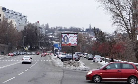 Фото рекламной плоскости по адресу вул Старонаводницька,6/ жк "Царський", напр.на міст Патона,Набережне шосе (А5) СКРОЛЕР
