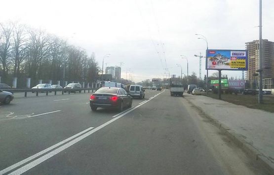 Фото рекламной плоскости по адресу пр-т Глушкова 6-Б/НВЦ - на Одеську пл,Кільцеву дорогу (А2) СКРОЛЛЕР