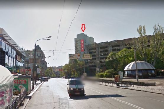 Фото рекламной плоскости по адресу ул.Стретенская 17(Львовская площадь) в направлении по Сечевых Стрельцов к Большой Житомирской