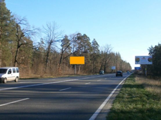 Фото рекламной плоскости по адресу Км 2+750 от  ул. Генерала Наумова, направление на Киев, Трасса Ирпень-Киев