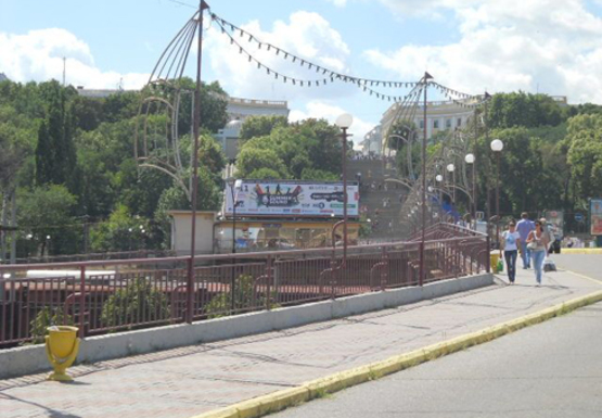 Фото рекламной плоскости по адресу Приморская ул., 6