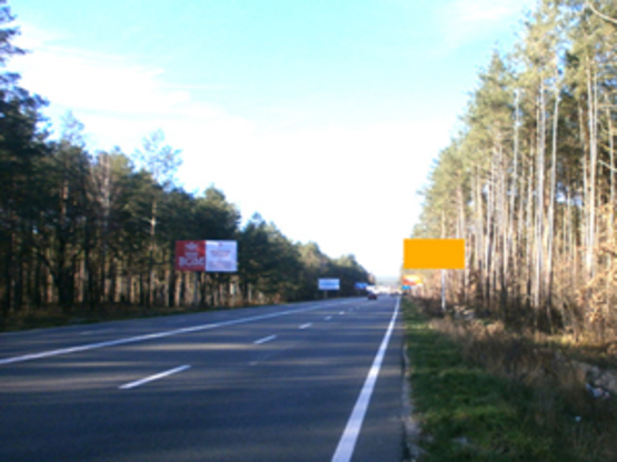Фото рекламной плоскости по адресу Км 4+400 от  ул. Генерала Наумова, направление из Киева, Трасса Ирпень-Киев