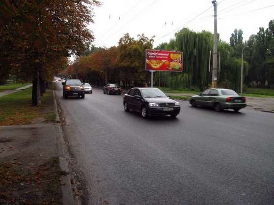 Фото рекламной плоскости по адресу Смілянська вул., 106