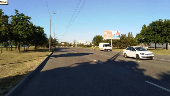 Фото рекламної площини за адресою Заводская Набережная ул., (автостоянка №2), АЗС "Берег", молодежный Парк им. Ленина, "Льодова арена", в направл. Кайдакского моста