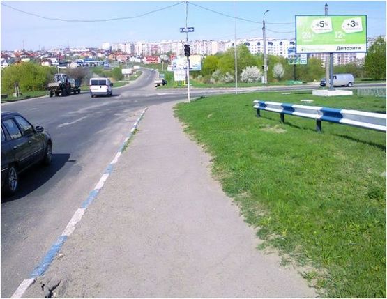 Фото рекламної площини за адресою Озерная ул., 2а, -ул.С.Бандери -АЗС "Укрнафта" (напротив Автосервис и Автомагазин "Евро 3")