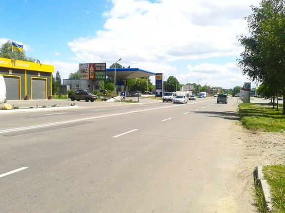 Фото рекламної площини за адресою Прибужская ул. - Трудовая ул., АЗС "Укрнафта" (напротв "ПрестижАвто")
