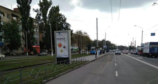 Фото рекламної площини за адресою Пирогова 126