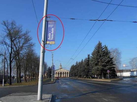 Фото рекламной плоскости по адресу вул. Любінська (ліва сторона) - від/до Аеропорту