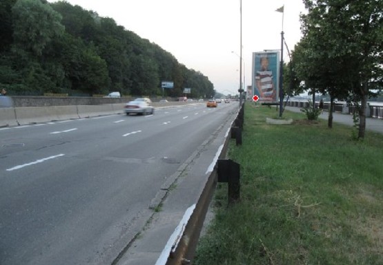 Фото рекламной плоскости по адресу Набережное шоссе (эл. опора № 29)