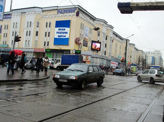 Фото рекламної площини за адресою Екатерининская-Пантелеймоновская (Привоз Паркинг)
