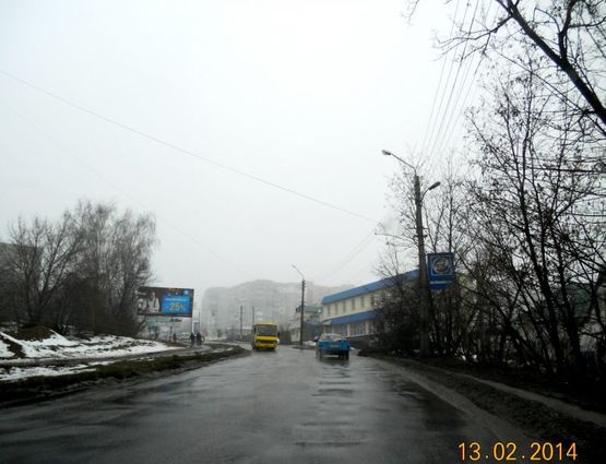 Фото рекламной плоскости по адресу ул.(Жовтневой революции) Незалежості , 63, (напротив магазина "Тема") сторона Б