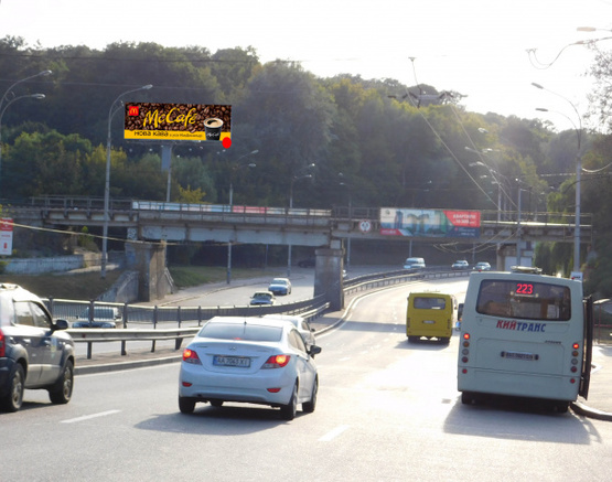 Фото рекламной плоскости по адресу Стеценка ул., возле ул.Щусева
