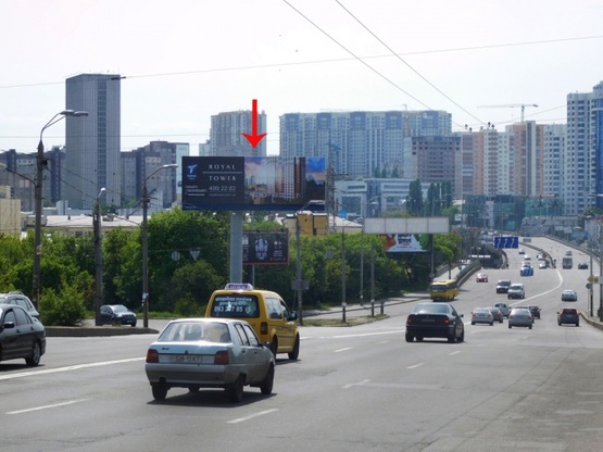 Фото рекламної площини за адресою Дружбы Народов б-р возле съезда на Железнодорожное шоссе