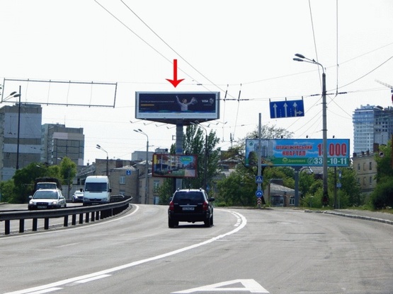 Фото рекламної площини за адресою Фрунзе ул., возле ул.Телиги Елены, Куреневского парка, со стороны Петровки