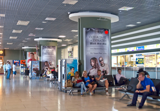Фото рекламної площини за адресою Центральный холл, 1 этаж (Терминал А)
