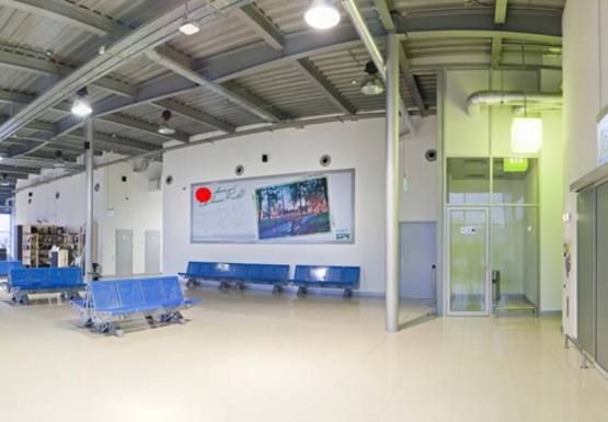 Фото рекламной плоскости по адресу Зал ожидания и вылета, 1 этаж (Терминал D)