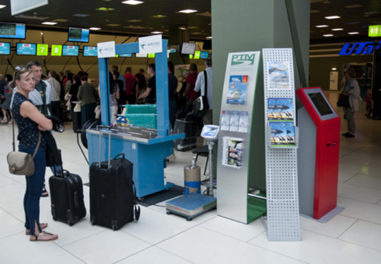 Фото рекламної площини за адресою Центральный холл, 1 этаж (Терминал А)