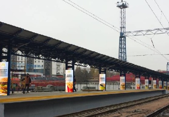 Фото рекламной плоскости по адресу ЖД Вокзал, Платформа отправления электрички в Аэропорт Борисполь