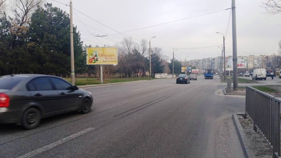 Фото рекламної площини за адресою Набережная Победы ул., напротив дома №124, кинотеатр "Салют", Сервис-центр LG), в сторону бул. Слабы