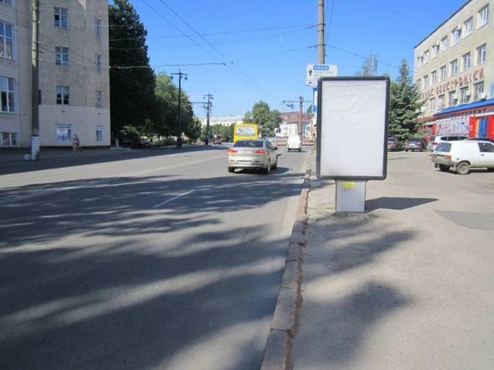Фото рекламной плоскости по адресу ул. Маланюка