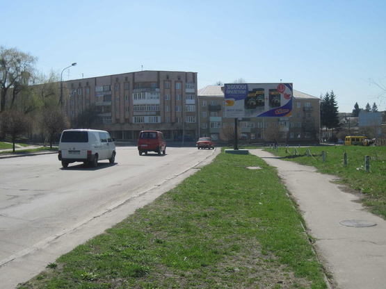 Фото рекламной плоскости по адресу Набережна  - вул. Кавказьська обл держ администрация