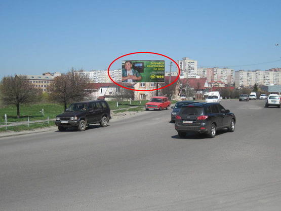 Фото рекламной плоскости по адресу Набережна  - вул. Кавказьська обл держ администрация