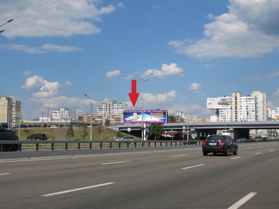 Фото рекламной плоскости по адресу Бажана Н. просп., ст. м. Харьковская, (McDonald's, рынок "Харьковский", ПравексБанк), направ. Бориспольского шоссе