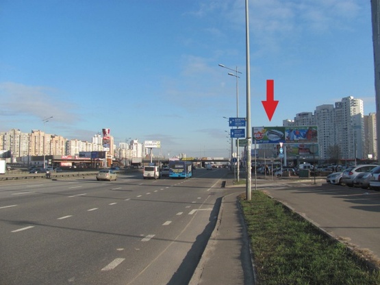 Фото рекламной плоскости по адресу Бажана Н. просп., (ТЦ "Новус", 300м. к ст. м.  Осокорки, "KFC", Новая почта №60, АЗС "ANP"), в направ. Бориспольского шоссе, левый
