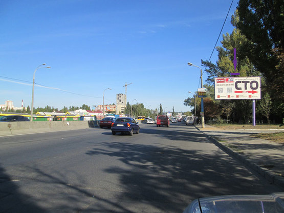 Фото рекламной плоскости по адресу ул. Палладина,32