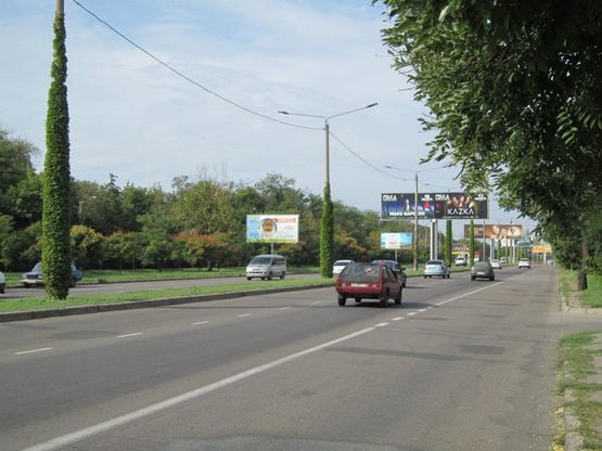 Фото рекламной плоскости по адресу Южная дорога, 11 (напротив)