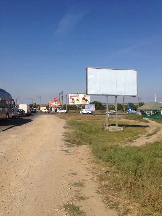 Фото рекламної площини за адресою с. Великодолинское поворот на Ильичевск