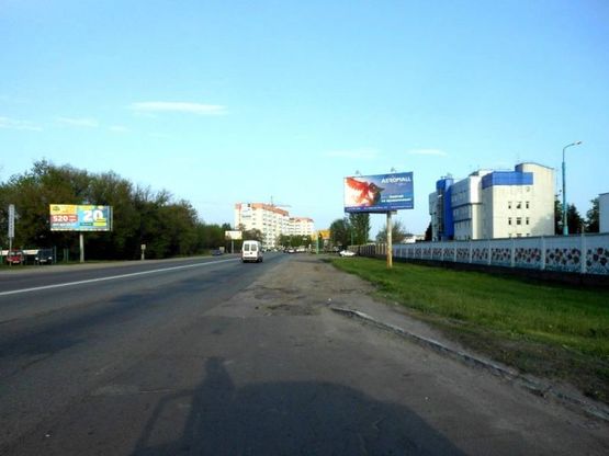 Фото рекламной плоскости по адресу м. Бориспіль, траса М 03, км 34+900 право, вул. Київський шлях, 1, перед " Нова Лінія", навпроти АЗС WOG, в'їзд в Бориспіль