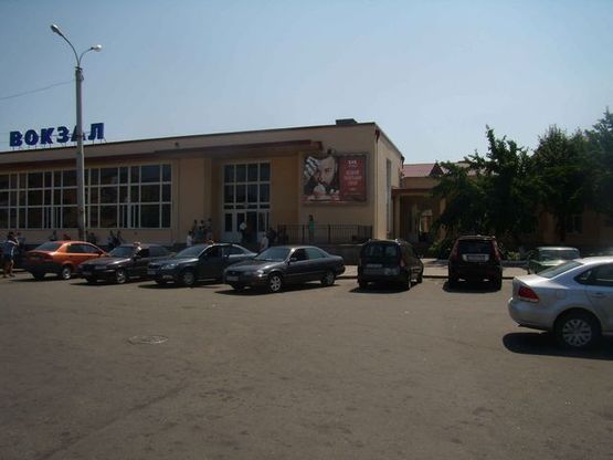 Фото рекламной плоскости по адресу ЖД  вокзал, фасад здания