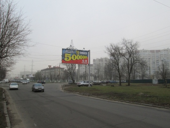 Фото рекламної площини за адресою Плехановская ул. - Морозова ул., (завод им. Малышева, парк Машиностроителей (парк ПКиО им.Артема), СТО "Саманд", ), направл. в центр