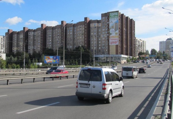 Фото рекламной плоскости по адресу Голосеевский просп. (40-летия Октября просп.), 3, пл. Московская, (ст. м. Демеевская, Библиотека им. В.И. Вернадського, автосалон "Mazda"), в направ. Одесской пл.