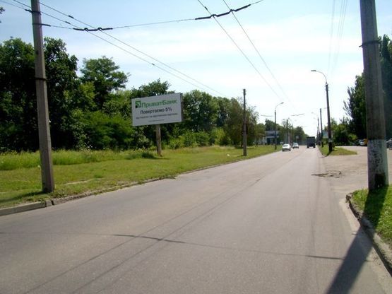 Фото рекламної площини за адресою Одесская ул., в центр