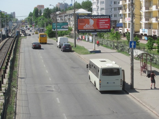 Фото рекламной плоскости по адресу Космонавта Комарова пр-т 24, в направлении Кольцевой дороги
