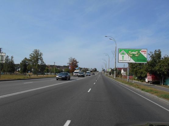 Фото рекламной плоскости по адресу м. Бровари, вул. Київська, 61