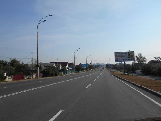 Фото рекламной плоскости по адресу м. Бровари, вул. Київська, 60