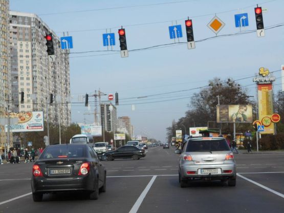 Фото рекламной плоскости по адресу м. Бровари, вул. Київська, 294