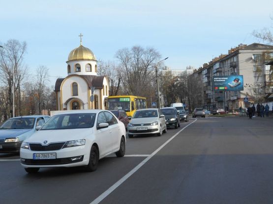 Фото рекламной плоскости по адресу м. Бровари, вул. Ярослава Мудрого, 2